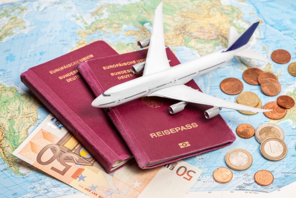 ویزای اقامت فرانسه از طریق تمکن مالی 